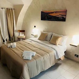 https://home-crystal.hotels-amalfi.com