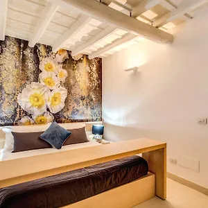 https://yh-suite.it-romehotels.com