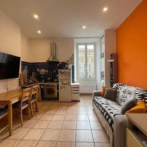 https://steph-and-lorenzos-place.it-romehotels.com